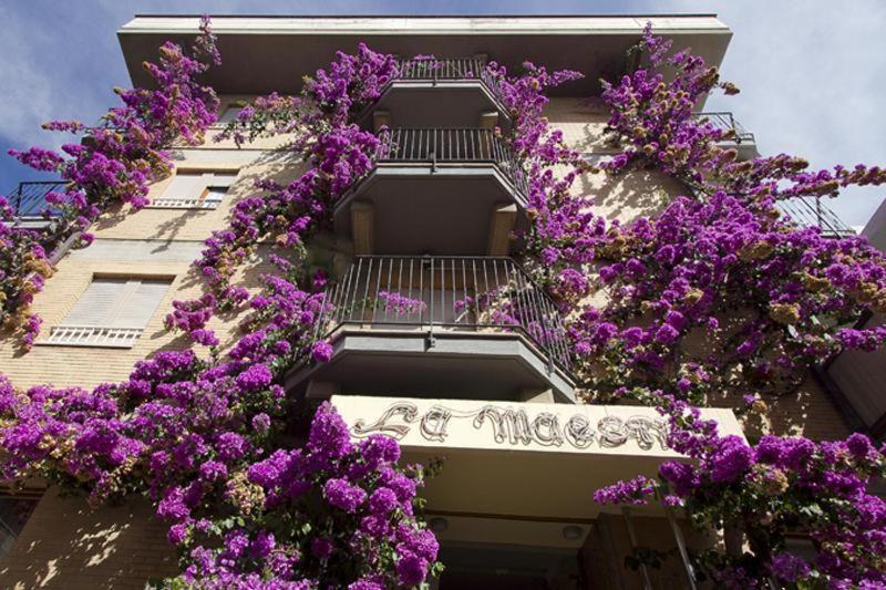 Hotel La Maestra Grottammare Ngoại thất bức ảnh